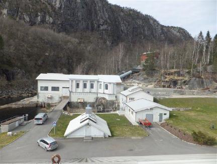 Trælandsfoss kraftverk i Kvina ( 66) Kgl.res av 16.2.