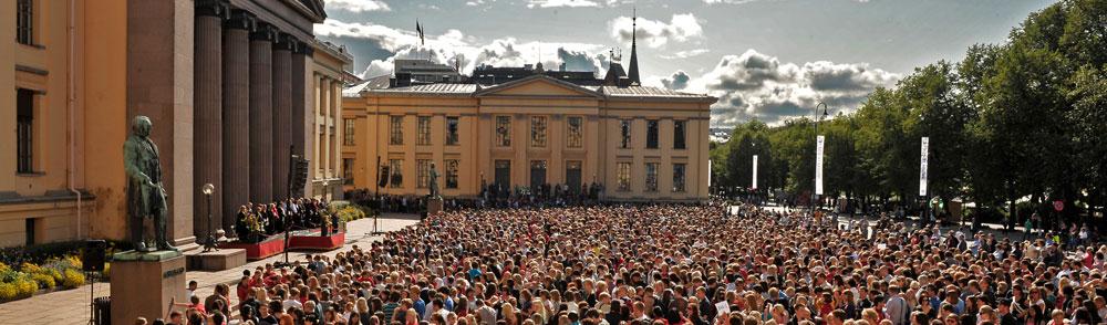 Kjerneverdier Samfunnsansvar, solidaritet og miljø: UiO skal bidra mer til løsning av globale problemer Bredde og spiss: Med sin unike bredde skal UiO skape helt nye løsninger UiO