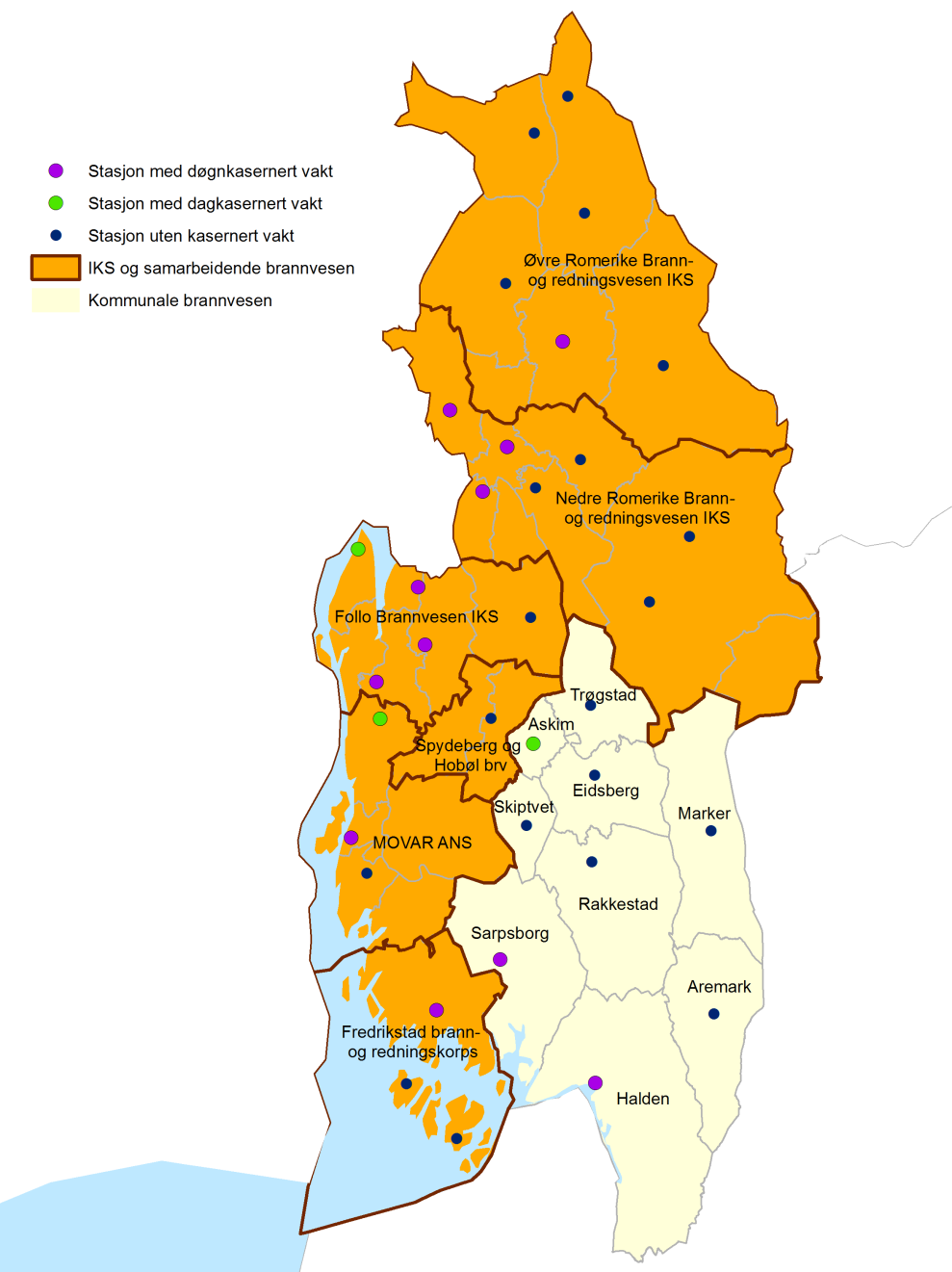 Øst politidistrikt/ny brannregion Øst politidistrikt består av 36 kommuner i Akershus og Østfold.