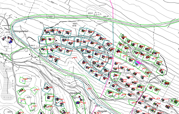 Føresegn 3.2.1 tillet ei hytte med maksimalt bebygd areal på 160 m². Føresegn 3.2.1 tillet vidare frittståande uthus eller anneks med bruksareal (BRA) inntil 10 m².