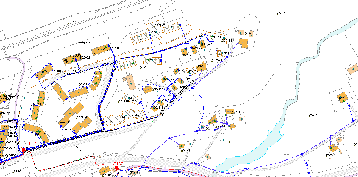 8 Kabelkart. Eksisterende nettstasjoner/trafo er markert med rødt nede til venstre. (Planområdet markert med ellipsen.) 3. PLANPROSESSEN 3.