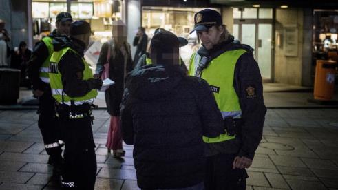 Halvårsrapport 2016 tverretatlig samarbeid NYE SJOKKTALL: HAR IDENTIFISERT 31 KRIMINELLE AKTØRER I NORSK ARBEIDSLIV - Det er grunn til å være urolig, sier arbeidsminister Anniken Hauglie (H).