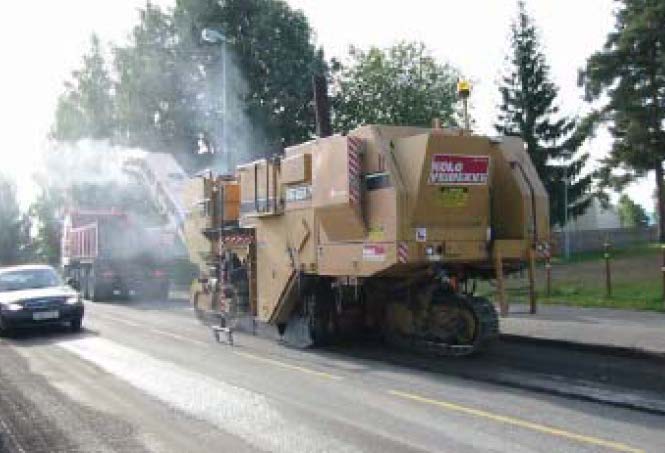 Reasfaltering Legging av nytt asfaltlag normalt med tykkelse 70-110 kg/m2; dvs.