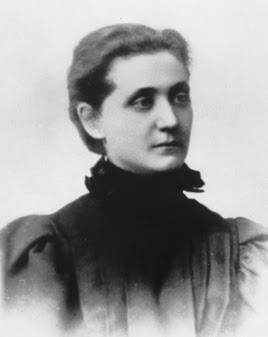 Forankring i historiske og humanistiske tradisjoner Mary Richmond Social Diagnoses Jane Addams Hull Housebevegelsen Chicagoskolen Sosiale bevegelser og reformer, kvinners deltakelse