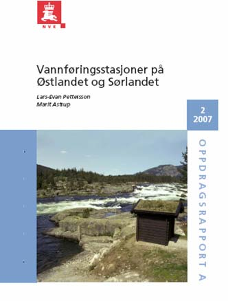 Noen hjelpemidler Tabeller over eksisterende og nedlagte vannføringsstasjoner Egne tabeller for små felt <20 km² (totalt over