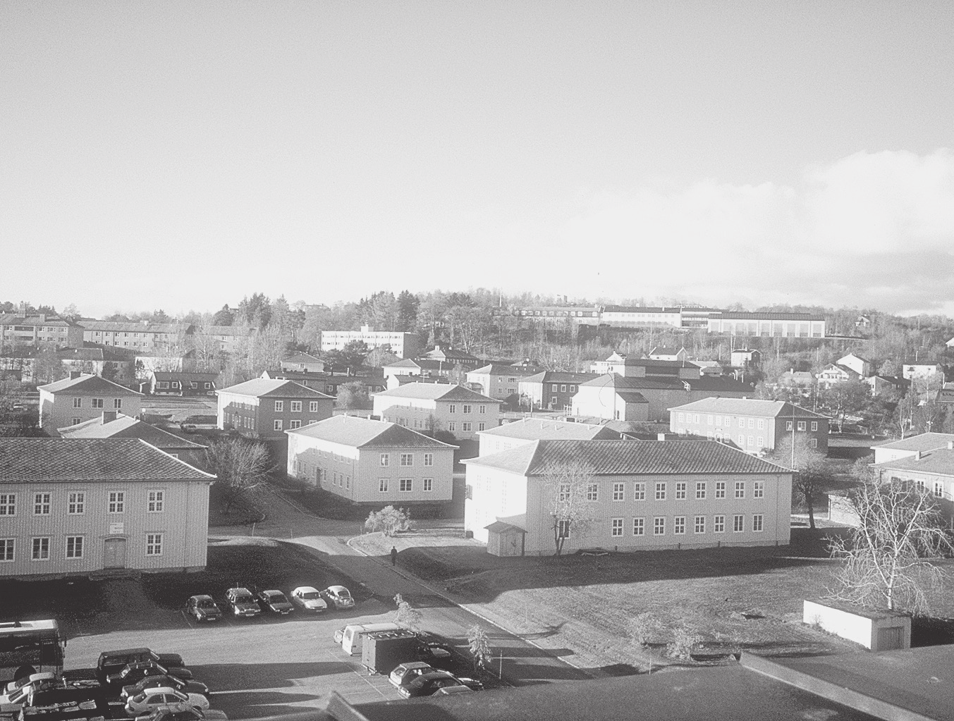 DRØMMEN OM NORDSTERN Persaunet leir, etablert av den tyske marinen i perioden 1940 1945. Leiren er nå nedlagt og Persaunet har i stedet blitt et populært boligområde.