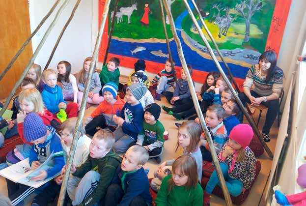 ket for barnetrinnet var plassert i trange, små og mørke lokaler, var biblioteket for ungdomstrinnet i noe bedre stand. Skolen startet derfor et skikkelig oppryddings- og oppussingsprosjekt.