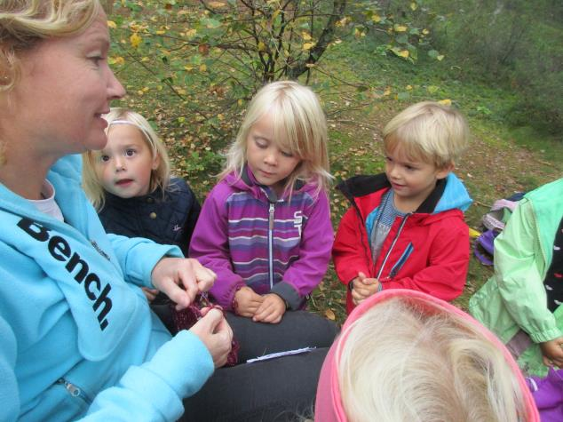 Skrukketroll gruppa 4 åringene Litt om våre planer denne høsten. Hver onsdag vil vi starte gruppedagen vår inne på Rødhette med aktiviteter.