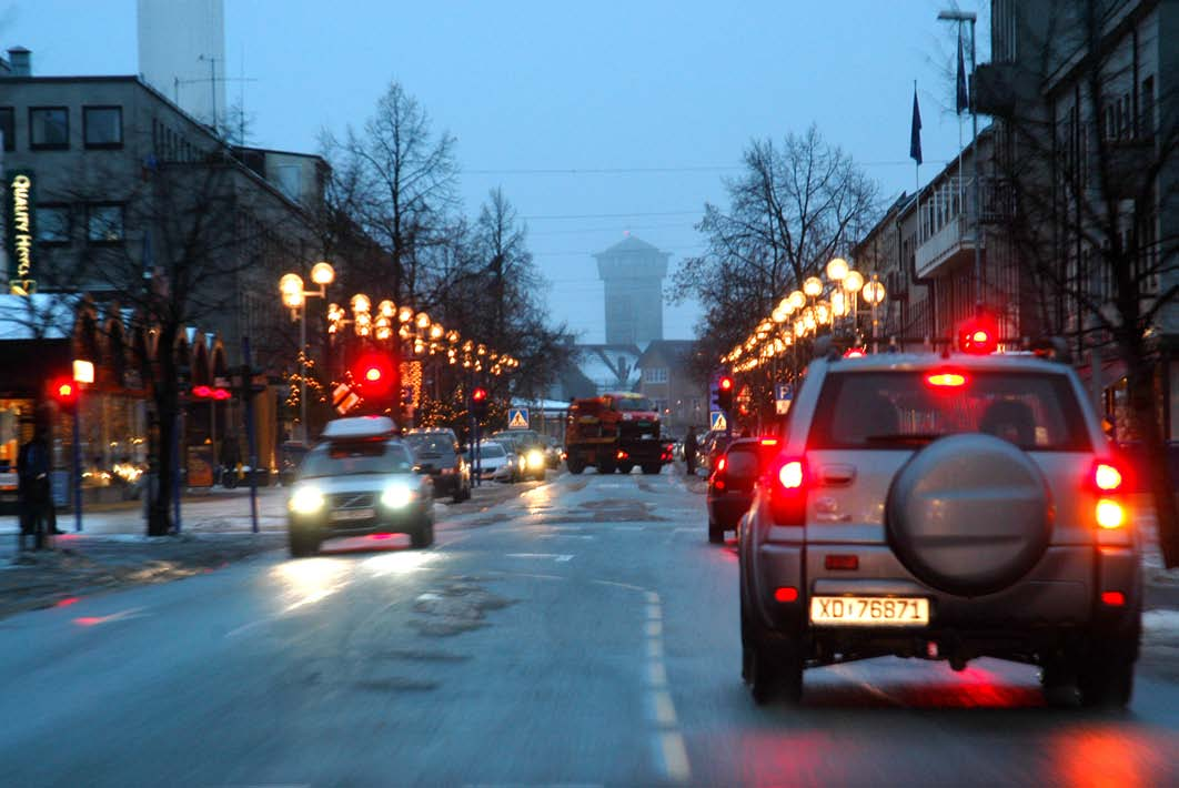 Trafikksikker kommune Kriterier for Trafikksikker kommune Kommunen har forankret ansvaret for trafikksikkerhetsarbeidet hos ordfører og rådmann.