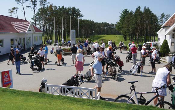 Trivsel og Rekrutteringskomiteen Vi startet sesongen i februar med å fokusere på følgende saker: Bruktmaked av golfutstyr Vi ble enige med styret at bruktmarkedet skulle være en del av Golfens