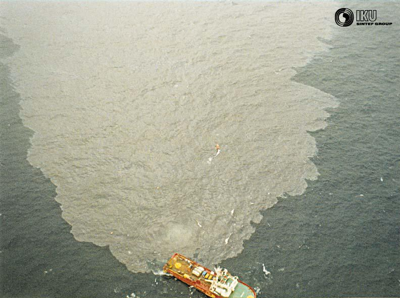 NOFO Undervannsutslipp 1996 Metallic Gas plume Foto: LN-SFT Tynn