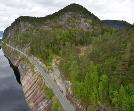 Regionale tjenester Total rammeøkning 21,8 mill. kr Økte renter og avdrag utgjør 1,8 mill.