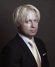Olav Sylte, Advokat MNA Arbeider spesielt med famile-, arv og eiendomsrett.