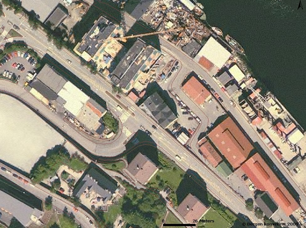 Planområdet sett mot sørvest fra Puddefjordsbroen i april 2009: Foto: Opus Bergen AS.