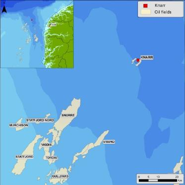 Side 7 1 Feltets status Knarrfeltet befinner seg i blokk 34/3 helt nord i Tampenområdet (Nordsjøen; Figur 1-1). Feltet ligger ca. 120 km vest for Florø og ca 50 km nordøst for Snorre.