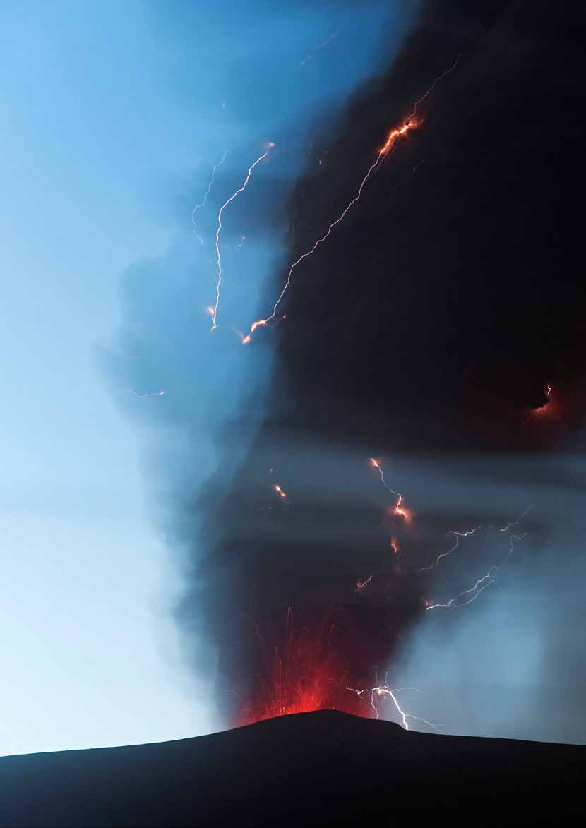 EYJAFJÖLLUTBROTET, MAI 2010 Vulkanutbrotet medførte oskeskyer og store problem
