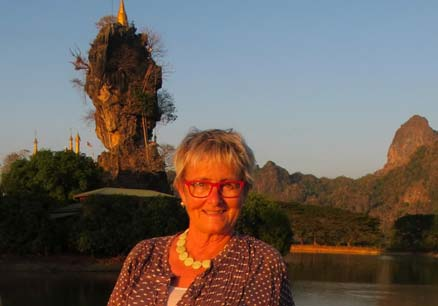 Vår reiseleder i Myanmar er Astri Hole Fredriksen.