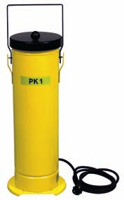 ESAB uređaji za sušenje PK 1 kontejner za elektrode PK 1 je lagani kontejner za suvo skladištenje elektroda. Lak je za premeštanje, a temperatura skladištenja je oko 100 C.