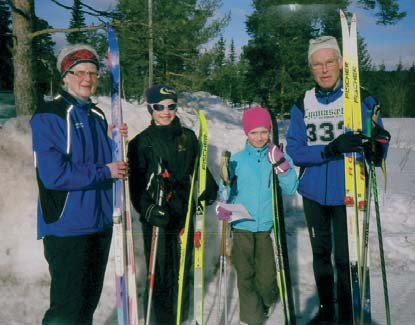 20 TURMARSJNYTT 2-2013 Linken Runden er et meget populært familieskirenn som går nord-vestover fra skiparkeringa på Lygnasætter.