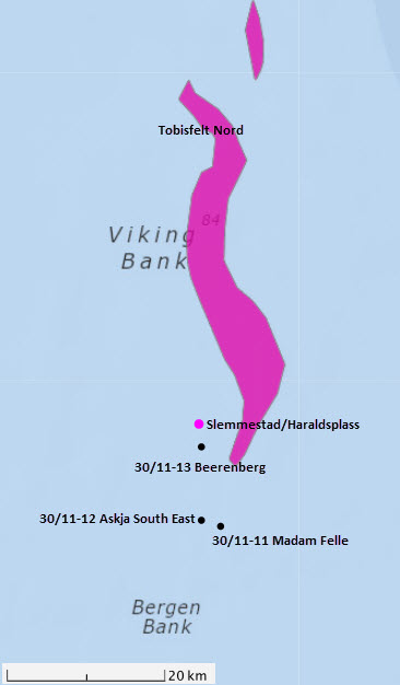 Figur 3.2: Oversiktskart over avstand til tobisområdet på Vikingbanken for 30/11-14 samt tidligere omsøkte brønner i borekampanjen. Tabell 3.