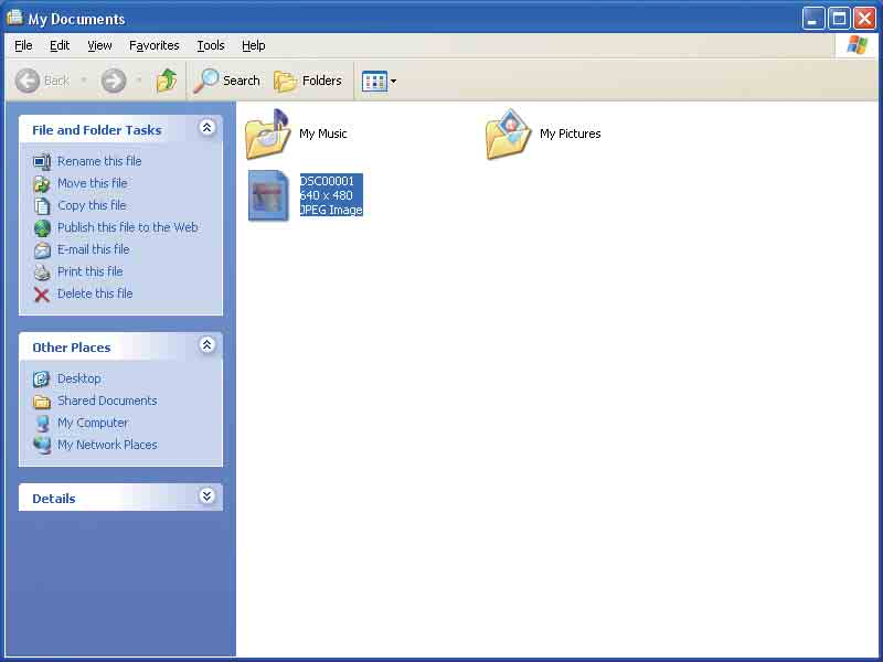 kameraet etter at du har kopiert bilder fra internminnet Slå av kameraet 1 Dobbeltklikk på på oppgavelinjen. 1 2 Innholdet i mappen "My Documents" vises.