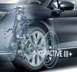 Hydractive III+-fjæringen gir føreren valget mellom to kjøremåter, «komfort» og «dynamikk» og