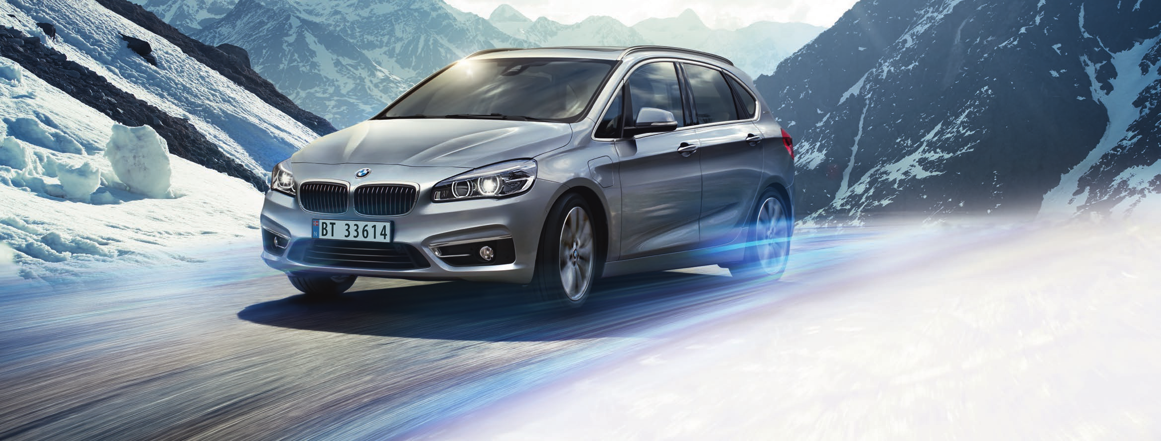 BMW 225xe ACTIVE TOURER Sport Line: 17 alu.felger, sportsseter (foran).