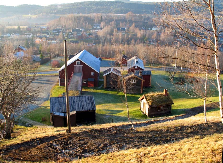 GAMLE HUS DA OG NÅ Horg Bygdatun er etablert med bakgrunn i småbruket Fossbakken.
