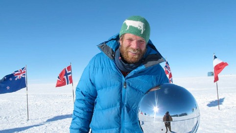 Foredrag Anders Bache Skiforeningen og polarhistorien Skiforeningen og Finses ukjente polarhistorier.