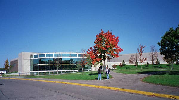 18000 studenter http://www.gvsu.edu/ http://www.csis.gvsu.edu/ 5 Campus Beliggenhet: Allendale ved Grand Rapids (ca.