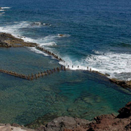 La Playa de Caleta Arriba ligger på grensen mellom Gáldar og Guía på Gran Canaria Nord. Dette er også et kystområde med svært få, om noen, turister.
