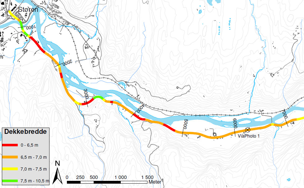 Kapittel 9 Test av metodikk og regelverk Figur 28: Dekkebredde, Rv 30 Støren - Singsås - Del 1 Horisontalkurvatur (Figur 26) Delstrekningen har stort sett horisontalkurveradier over 200 meter.