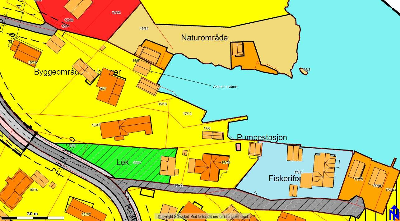 Relevante bestemmelser i saken: 2. Boligområde I området kan tillates oppført nye boliger som vist på planen. Nye boliger gis en estetisk utforming som harmoniserer med bebyggelsen i strøket.