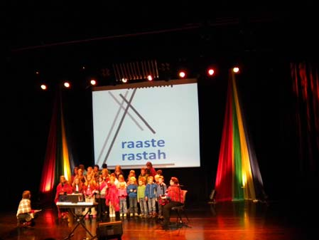 Barn og unge med tilknytning til Brekken skole medvirket i åpningen av festivalen. Ungdommens fylkesutvalg møtte samisk ungdom. Dette var hovedtema på høstmøtet i tilknytnign til festivalen.