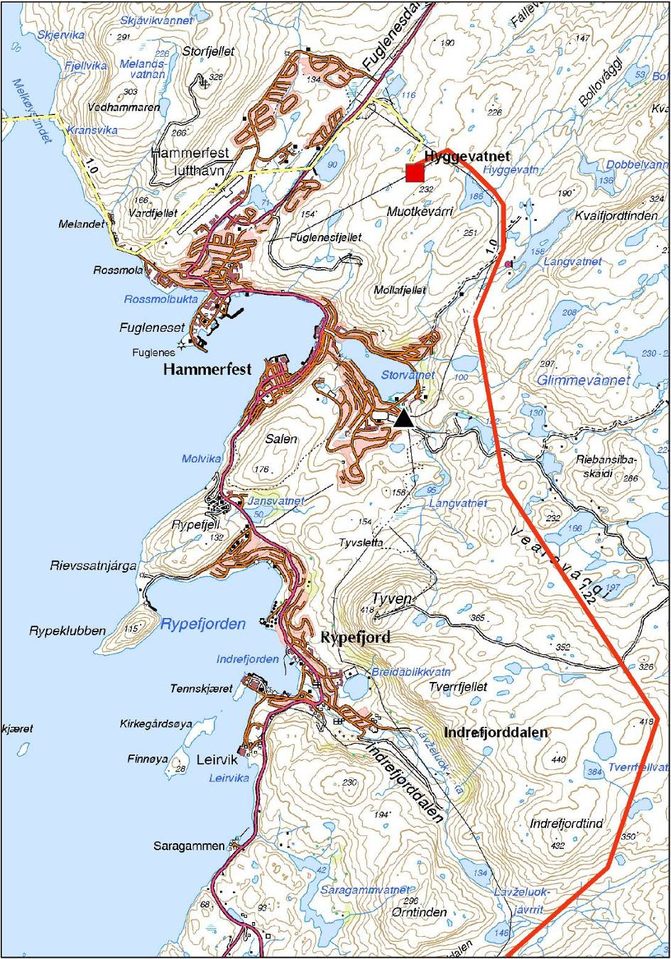 420 kv Balsfjord Hammerfest Traséalternativ 1.22 1.0 Planlagt 420 kv-ledning går frem til planlagt transformatorstasjon ved Hyggevatn, først i trasé 1.22 øst for Tyven, og deretter over i 1.0. I dette alternativet transformeres ved Hyggevatn (420 kv til 132 kv).