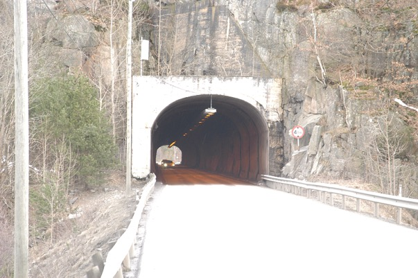 Tunneler i Norge Vi har ca.