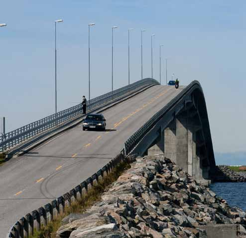 Vegtrafikkindeksen 2011 Det var 1,5 meir trafikk i 2011 enn i 2010. Trafikken med lette kjøretøy auka med 1,3, mens trafikken med tunge kjøretøy auka med 2,9.