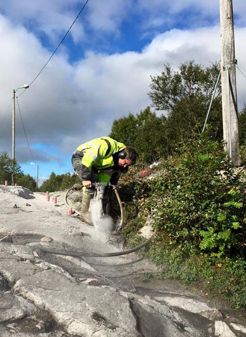 Foto: Trond-Stian Jenssen STEG 1 SAMFUNNSOPPDRAGET Statusoppdatering Gjennomføre tiltak