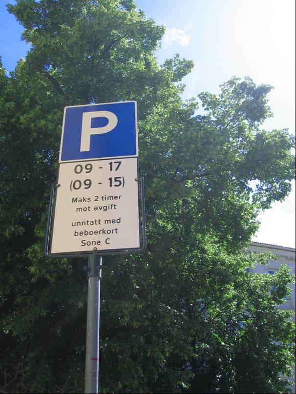Beboernes syn påtidspunktet for beboerparkeringen Misnøye med tidsrommet for beboerparkering Mange ønsker hele døgnet