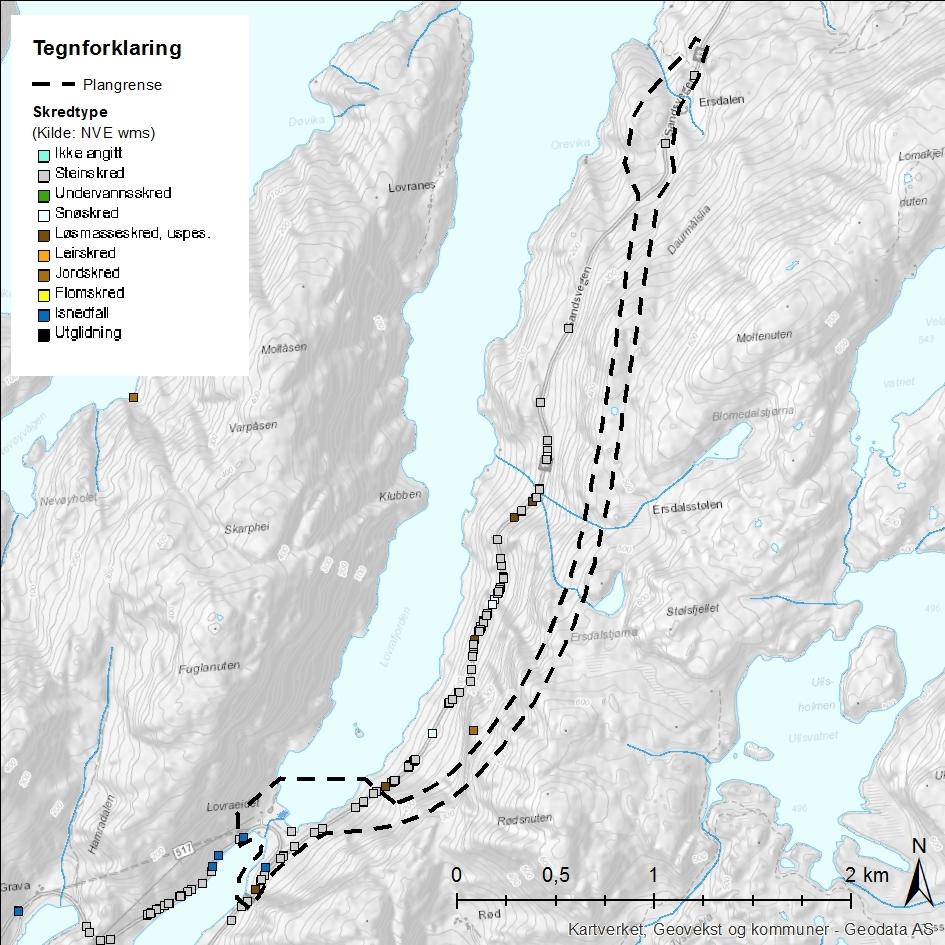 23 Figur 4.3: Registrerte rashendingar på rv. 13.Lovraeidet. 4.3.2 Lovraeidet Lovraeidet ligg på ei rasfylling mellom Lovrafjorden og Lovravatnet. Området er delt av fv.