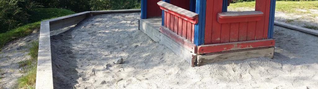 rives og fjernes. Sand kan evt.