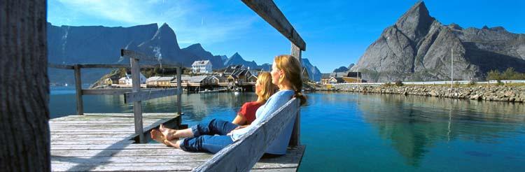 Merkets visjon Norge skal oppleves som det nordiske landet som byr på de sterkeste og mest attraktive opplevelsene i vakker og ren natur Norge skal oppleves framfor noen andre land å være friskhetens