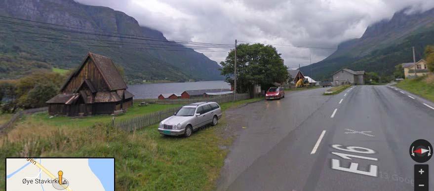 map Den gjenreiste kirken står ikke på sin opprinnelige tuft, men ble gjenreist på en ny tomt.