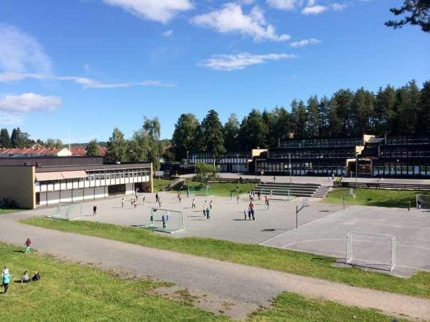 ~ 1 ~ Velkommen til NØKLEVANN AKTIVITETSSKOLE Skoleåret 2017 / 2018 På Nøklevann