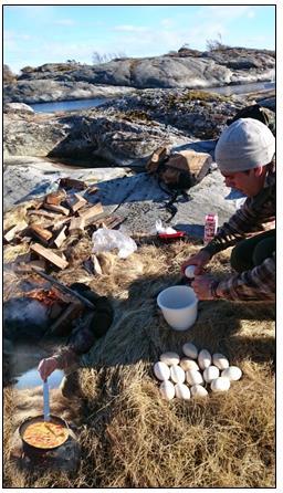 I Oslo og Akershus har eggpunktering hos kanadagjess pågått i en årrekke. Sannsynligvis har dette bidratt sterkt til reduksjonen i hekkebestanden innenfor regionen (Haaverstad 2012).