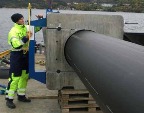 På de minste boltefrie loddene er hullet til PE låsen øyeformet slik at monteringen skal gå raskere. Fra Ø315 og oppover kan vi levere lodd med påmontert EPDM dempebånd.