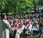 Jesu inntåg i Jerusalem palmesøndag. Scene fra fjorårets skolegudstjeneste. Foto: Fred Isaksen Påsken i Nanset kirke 17. mai Velkommen til den årlige 17. maifesten i Nanset kirke!