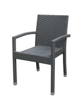 Sort stol i aluminium og rotting CE70130.