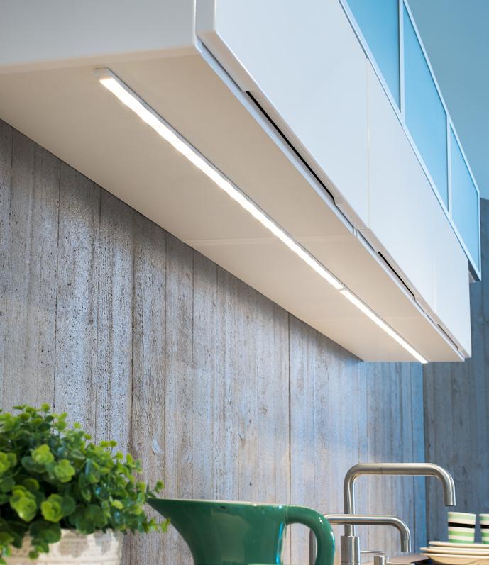 BENKBELYSNING Kjøkken ZIPSTAR LEDSTAR Ledstar er en meget kompakt LED downlight velegnet over kjøkkenbenken.