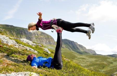 Færre tilsyn og mer kommunalt ansvar Kommunereformen må ta hensyn til Norges mangfoldig geografi IKT gir